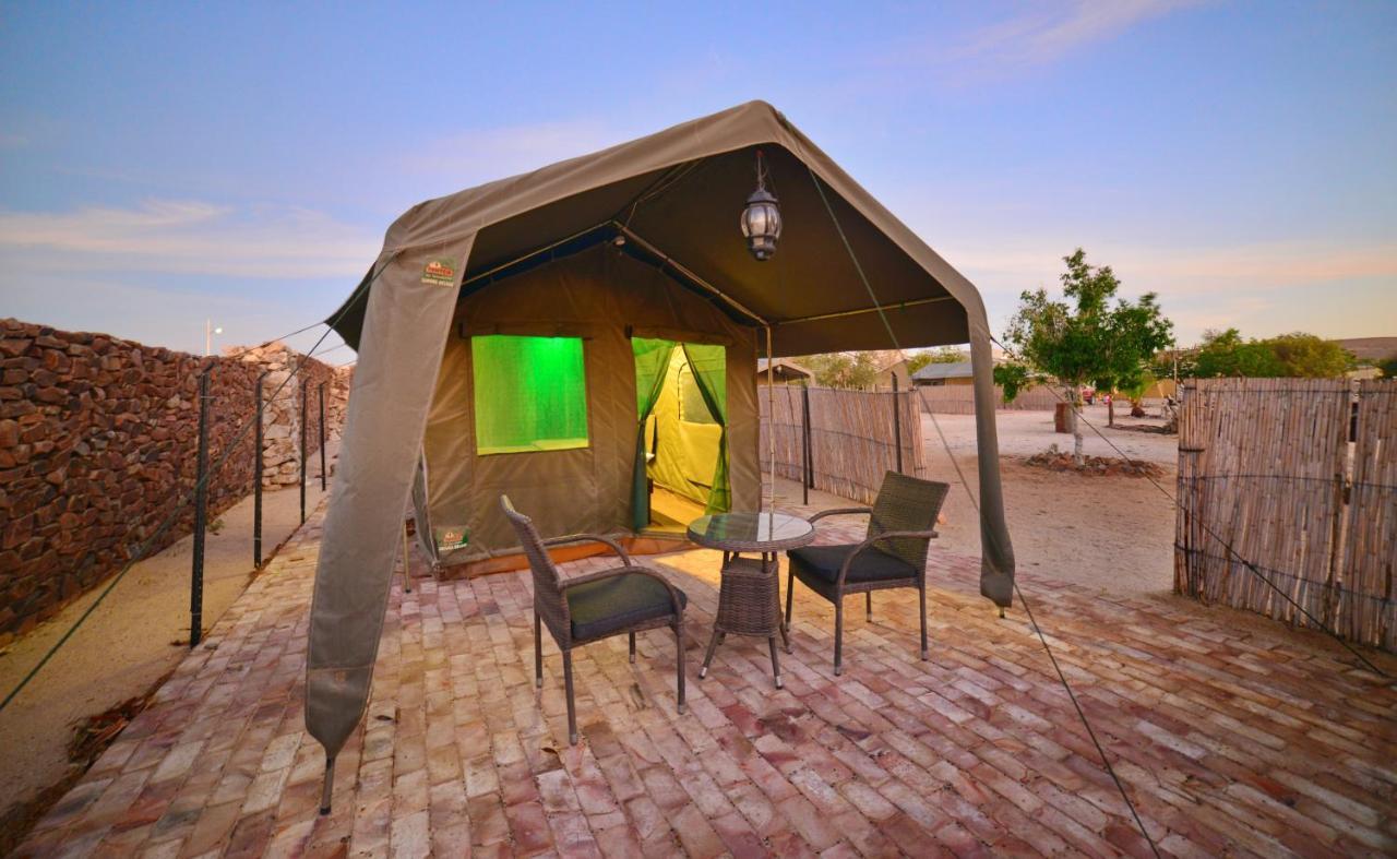 Brandberg Rest Camp Hotel Uis Ngoại thất bức ảnh