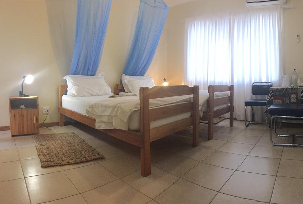 Brandberg Rest Camp Hotel Uis Phòng bức ảnh