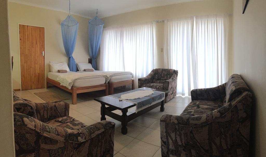 Brandberg Rest Camp Hotel Uis Phòng bức ảnh