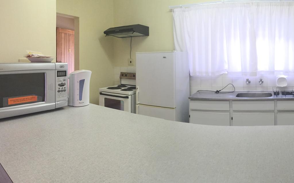 Brandberg Rest Camp Hotel Uis Phòng bức ảnh
